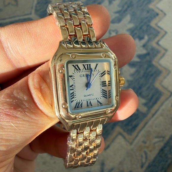 Panthere Classic Square Gold Women\'s Watch main image 12